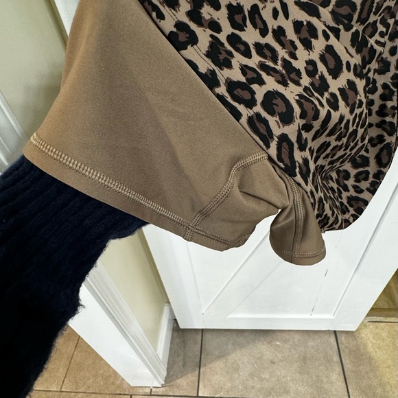 Leopard Athletic Dress - Picture 4 of 5